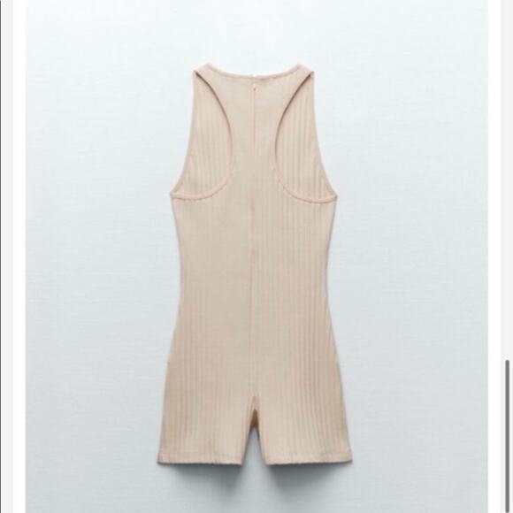 NWT‎ Zara Cream Ribbed Romper - Picture 2 of 7
